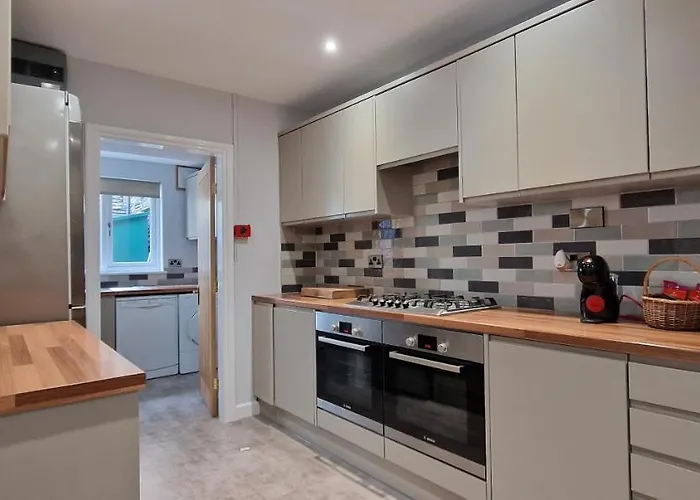 Woodland Family Apartment With Electric Car Point